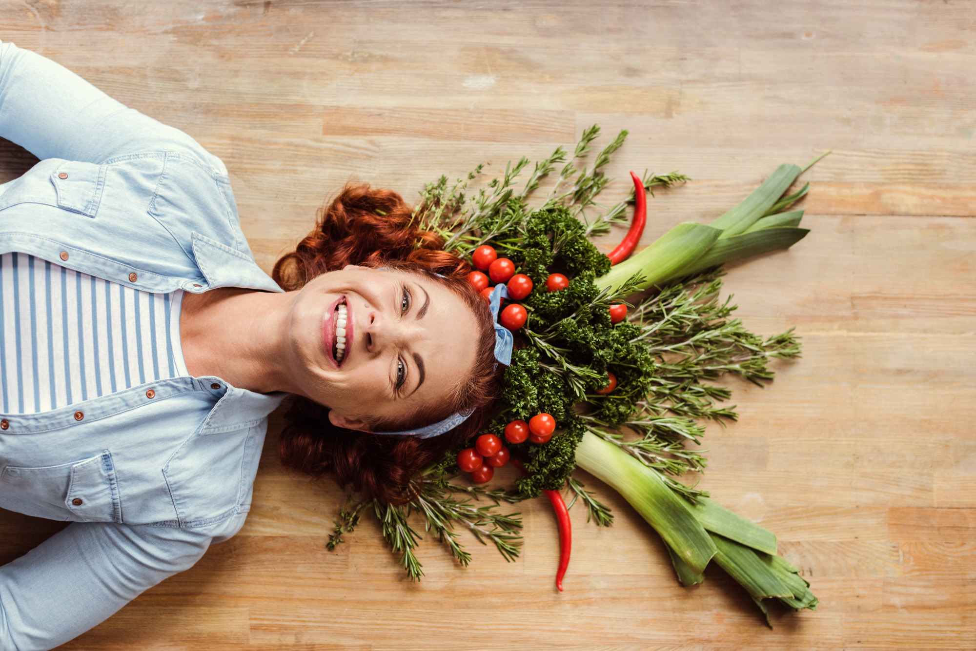 Alimentação e cabelo: nutrientes essenciais para fios saudáveis | Blog da Lídimo